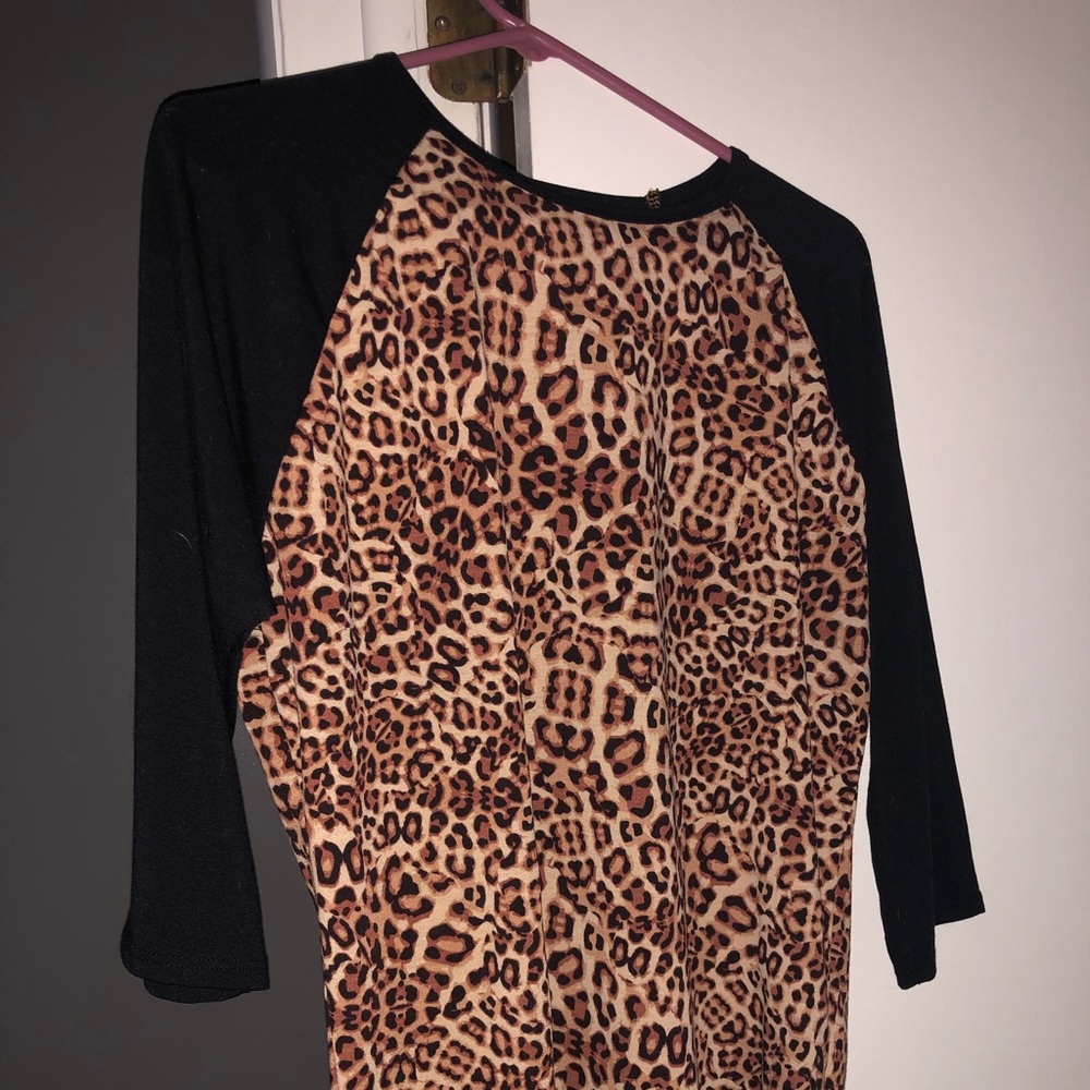 Lula Roe Randy - Picture 2 of 2